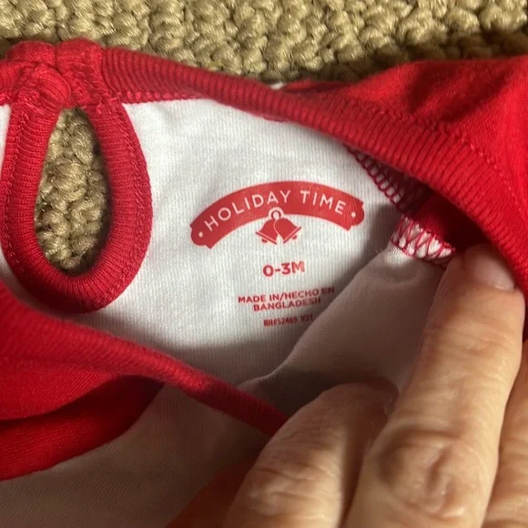 Holiday Time onesie 0 - 3 months. Great condition! - Picture 3 of 5
